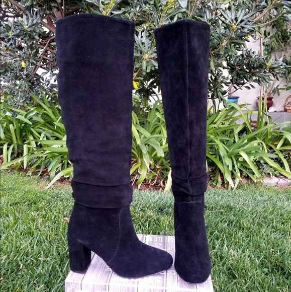 Chic Steve Madden Luxe Black Suede Boots - Picture 4 of 7